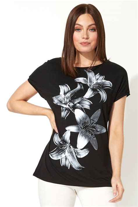 belle lily t shirt.